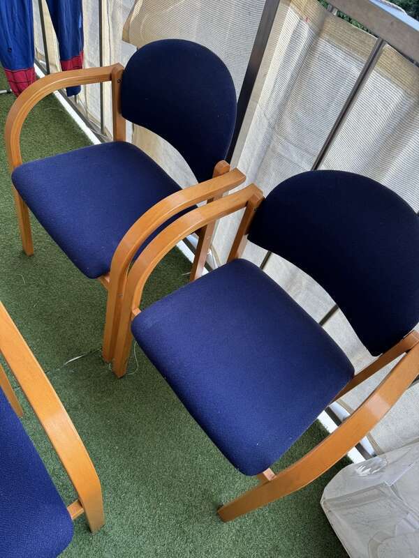 4 office chairs