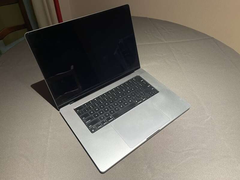 Macbook Pro 16'' M1